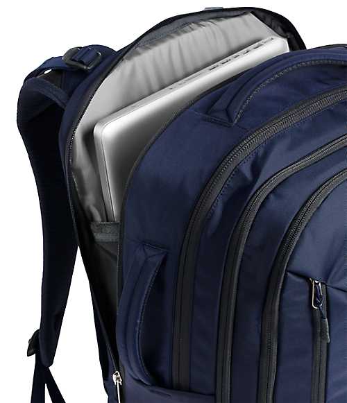 Overhaul 40 Backpack | Free Shipping | The North Face