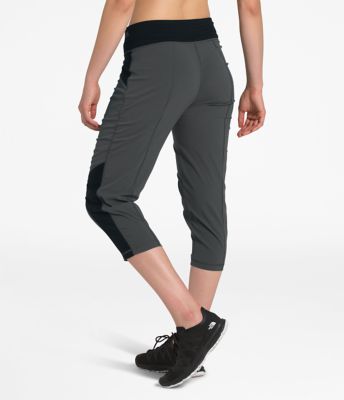 WOMEN'S ON THE GO MID-RISE CROP | The 