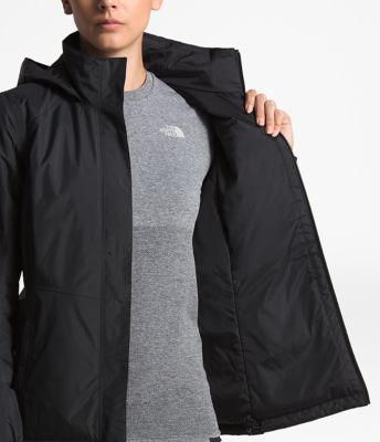 the north face resolve insulated jacket in black