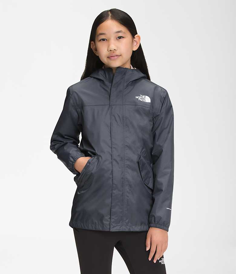 This North Face Raincoat Is A Rainy Day Must-Have - The Mom Edit