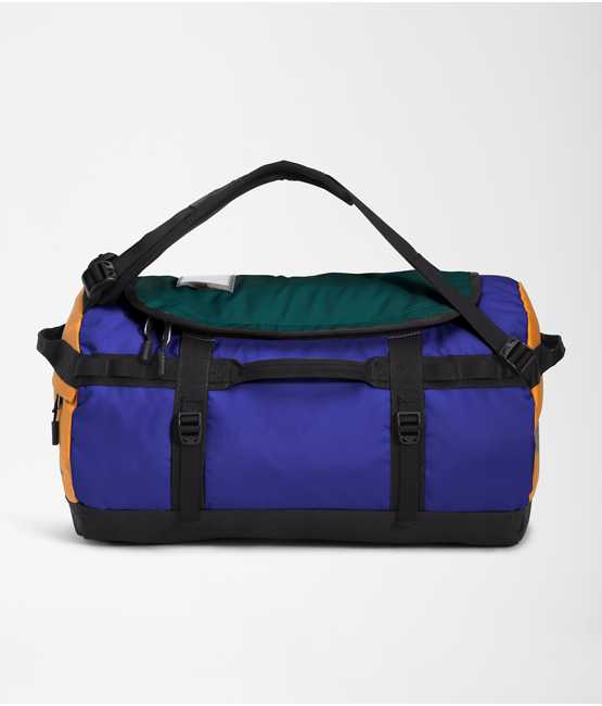 Womens Bags Duffel bags and weekend bags The Base Camp Duffel Has You Cove in Red The North Face From Mountain Streets To City Streets 