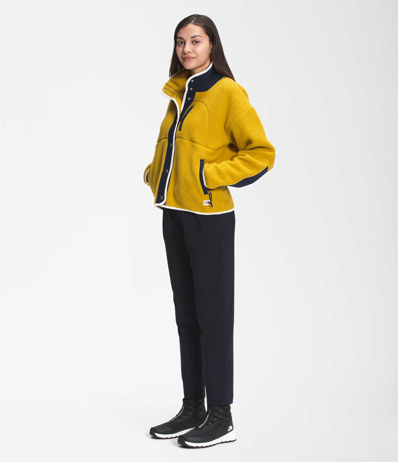 The North Face Women's Cragmont Fleece Jacket FA22 - MetroShoe