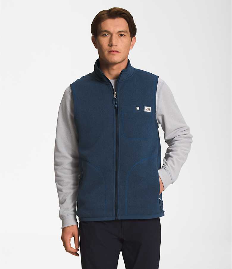 https://images.thenorthface.com/is/image/TheNorthFace/NF0A5GL3_HKW_hero?wid=780&hei=906&fmt=jpeg&qlt=50&resMode=sharp2&op_usm=0.9,1.0,8,0