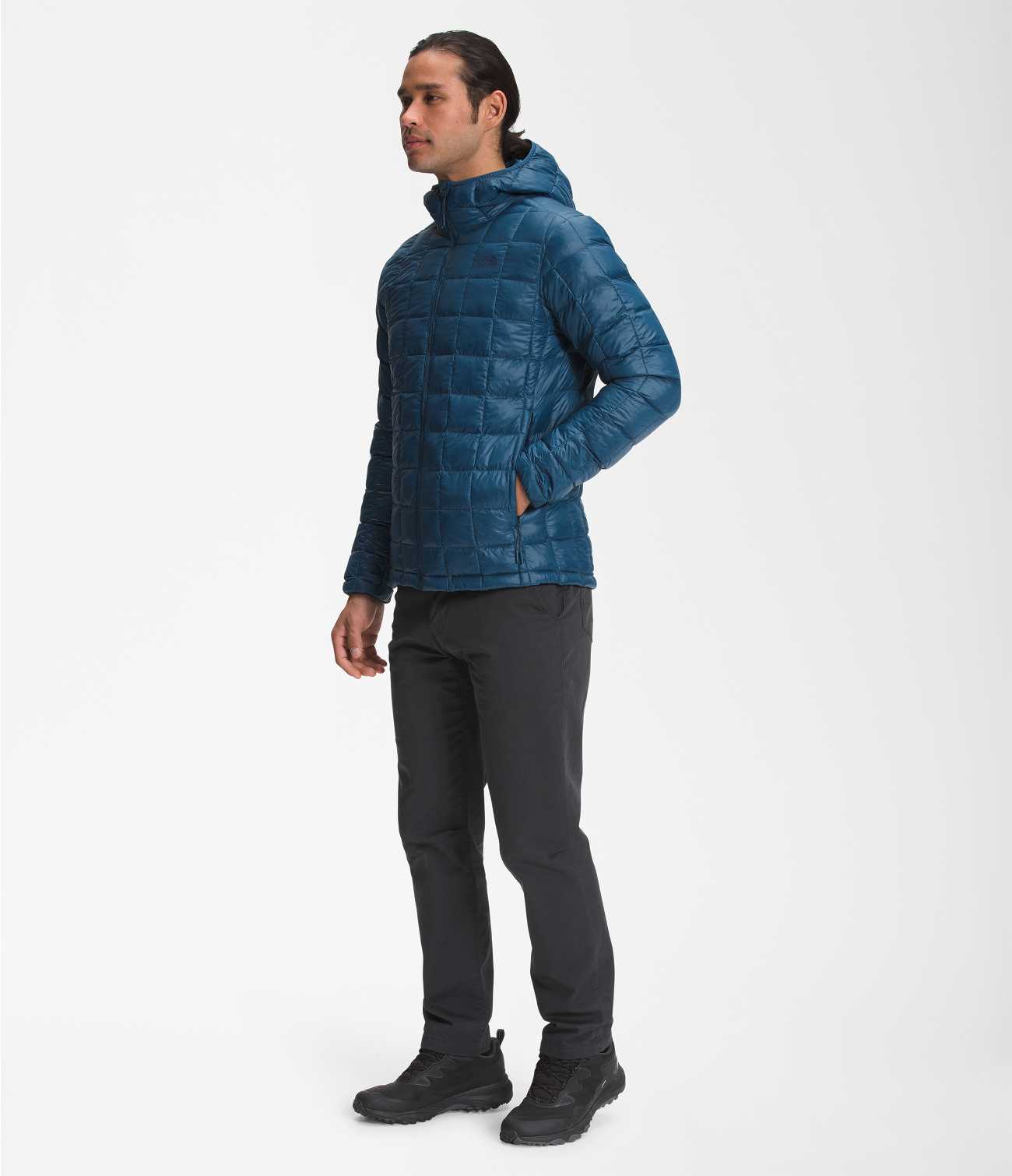 MEN'S THERMOBALL™ ECO HOODIE | The North Face | The North Face Renewed