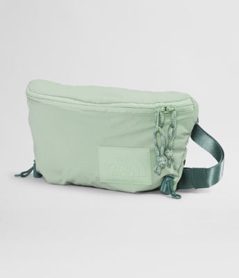Sherpa Belt Bag Winter Fashion Waist Packs Fleece Belt Bag for Women  Adjustable Strap Fanny Pack Everywhere Crossbody Bag Waist Bags (White)
