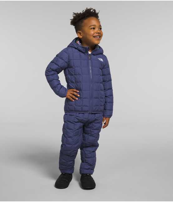 Manteau à capuchon réversible ThermoBall™ pour enfants