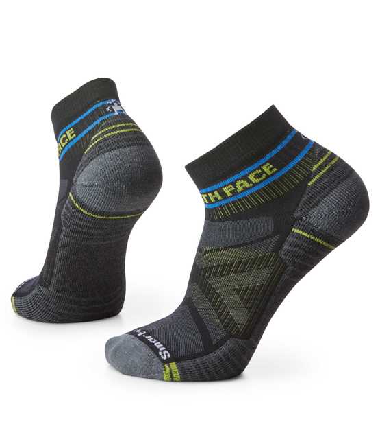 The North Face® Men’s Hike Light Cushion Ankle Socks