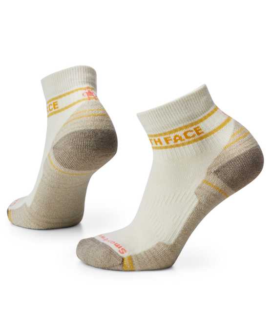 The North Face® Women’s Hike Light Cushion Ankle Socks